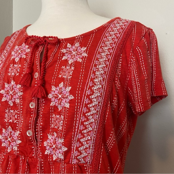 Beautiful Boho Embroidered Red Detailed Top - Picture 4 of 12